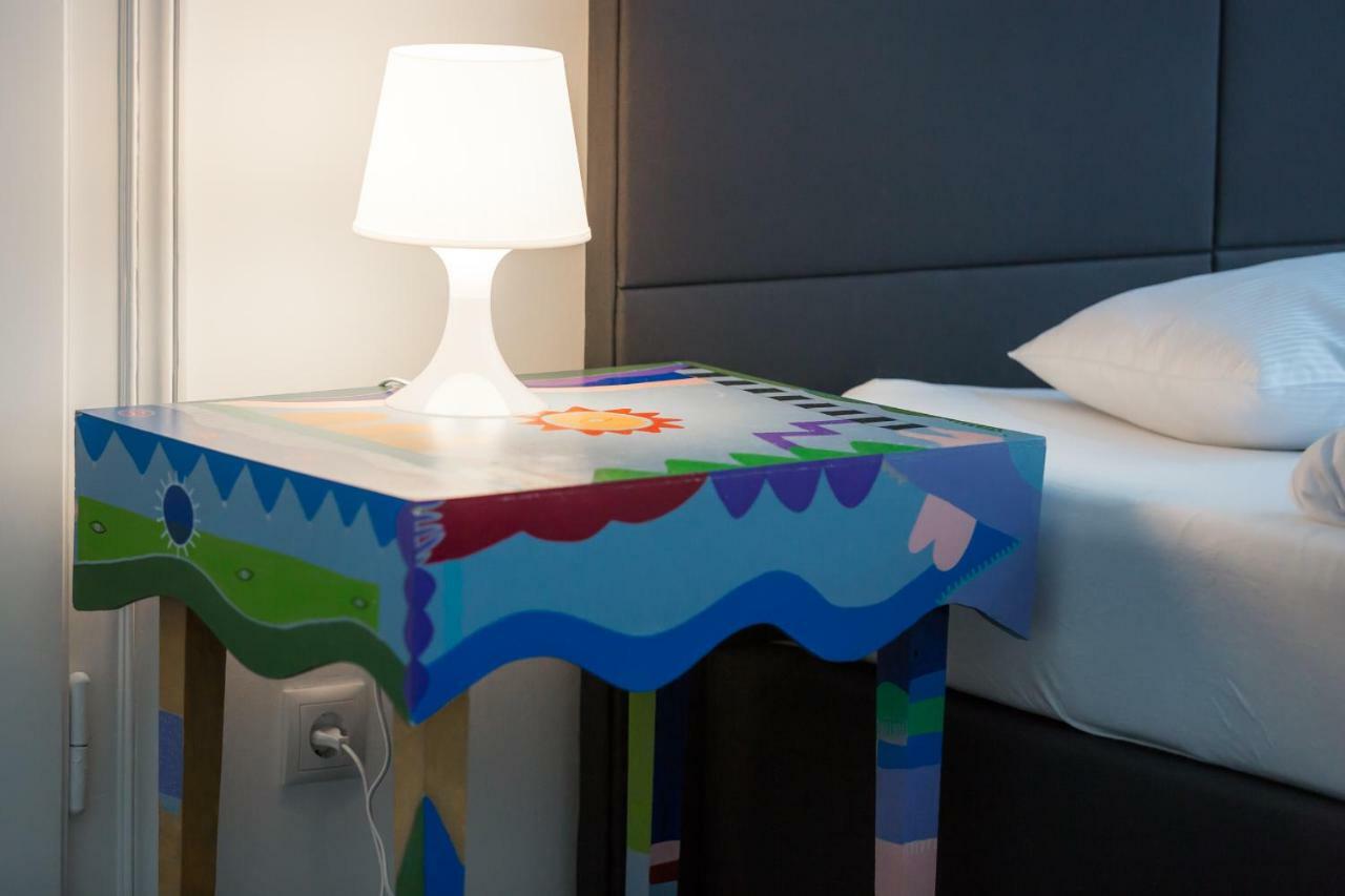 Grand Soho Apartment Wina Bagian luar foto